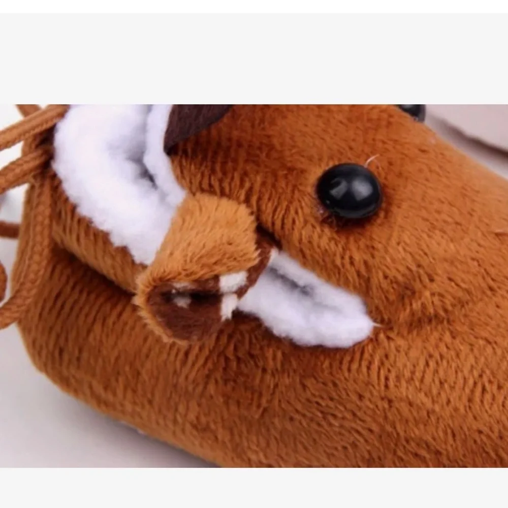 NEW WITHOUT TAG Anti-slip first walkers infant Christmas deer shoes, Size 2